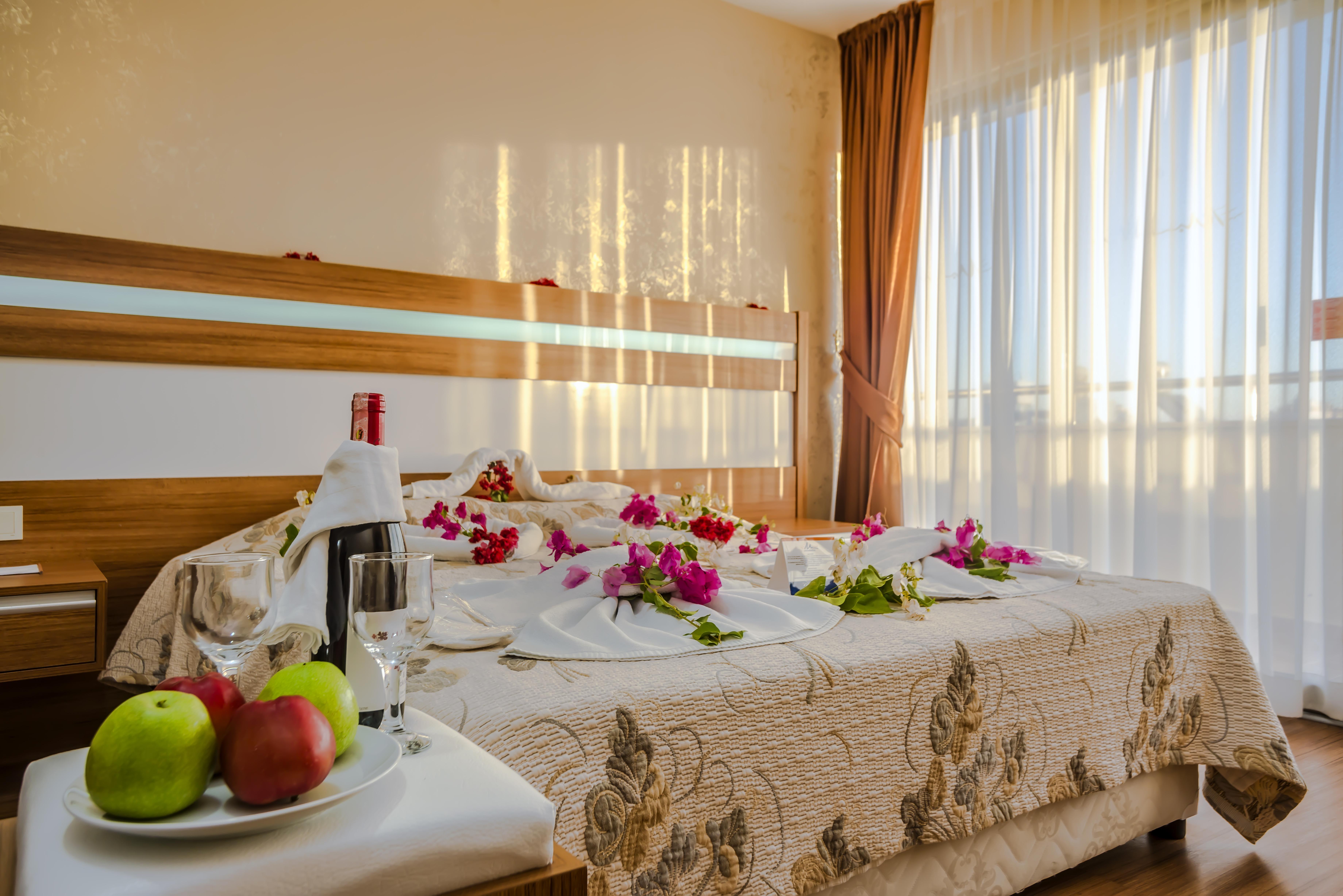 Santa Marina Hotel Antalya Ngoại thất bức ảnh